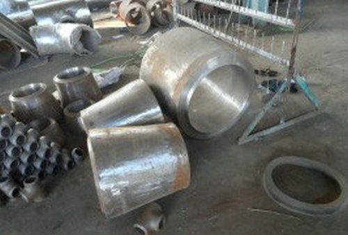 國標(biāo)合金模壓大小頭生產(chǎn)廠家